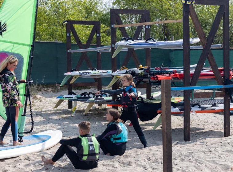 WYPOŻYCZALNIA SPRZĘTU WINDSURFING